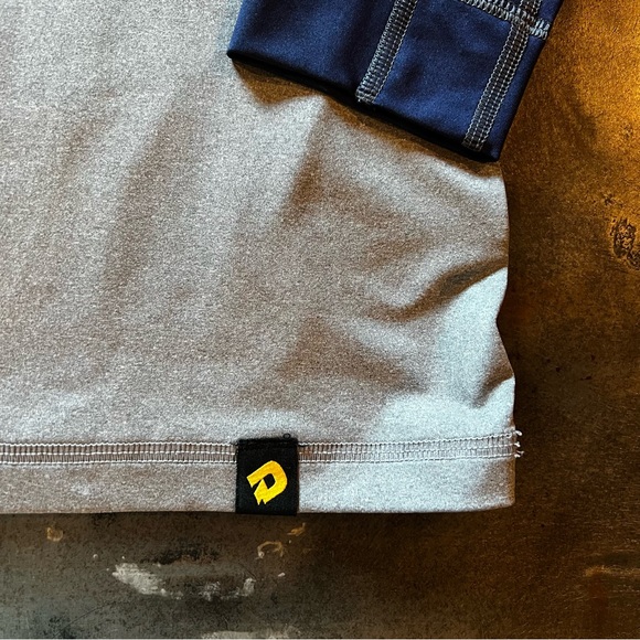 Demarini Compression shirt xl - Picture 2 of 3